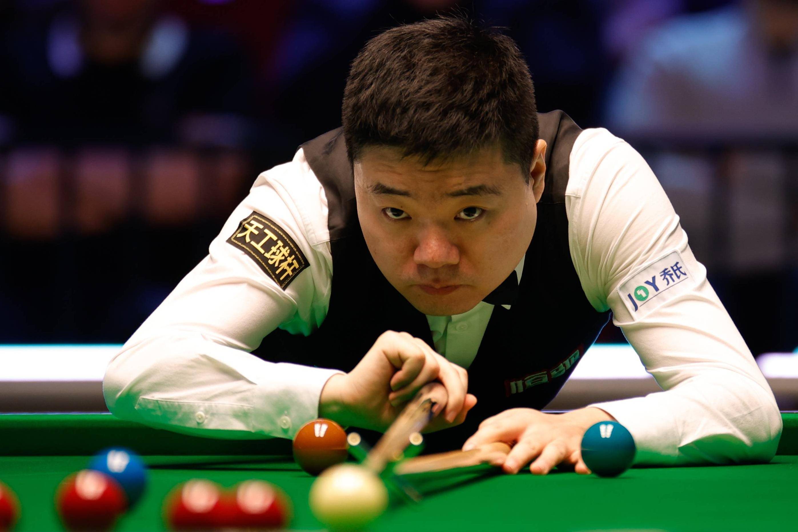 他的爆发更 他的爆发更